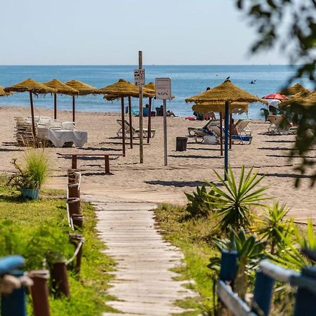 Sun Coast Benalmadena -- Superb Studio With 4 Pools, Gardens & Breakfast Exterior photo